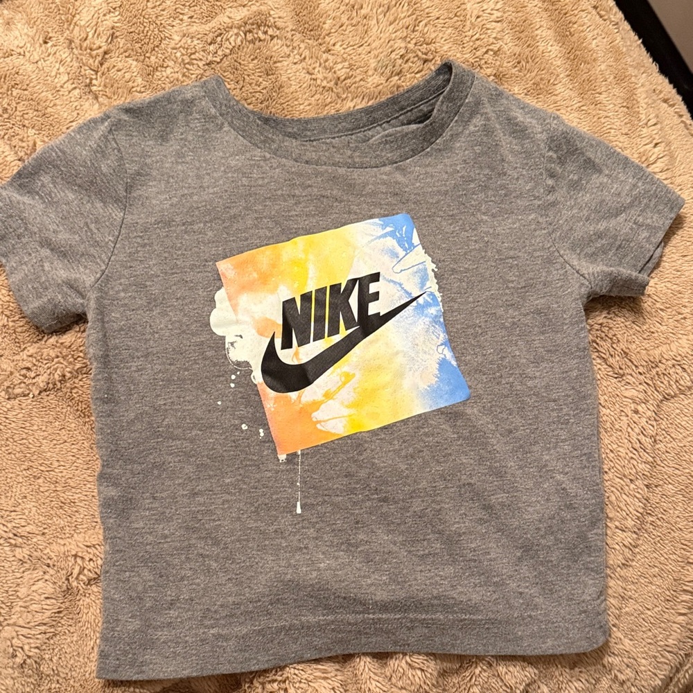 Nike Kids Gray Tee with Yellow & Blue Splash Logo 2T